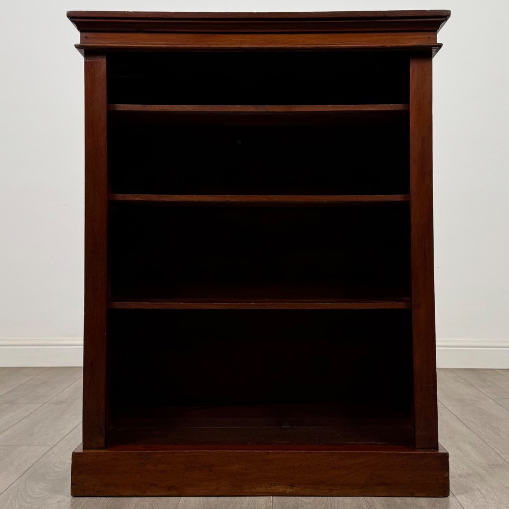 Antique 20th Century Edwardian Open Bookcase In Mahogany