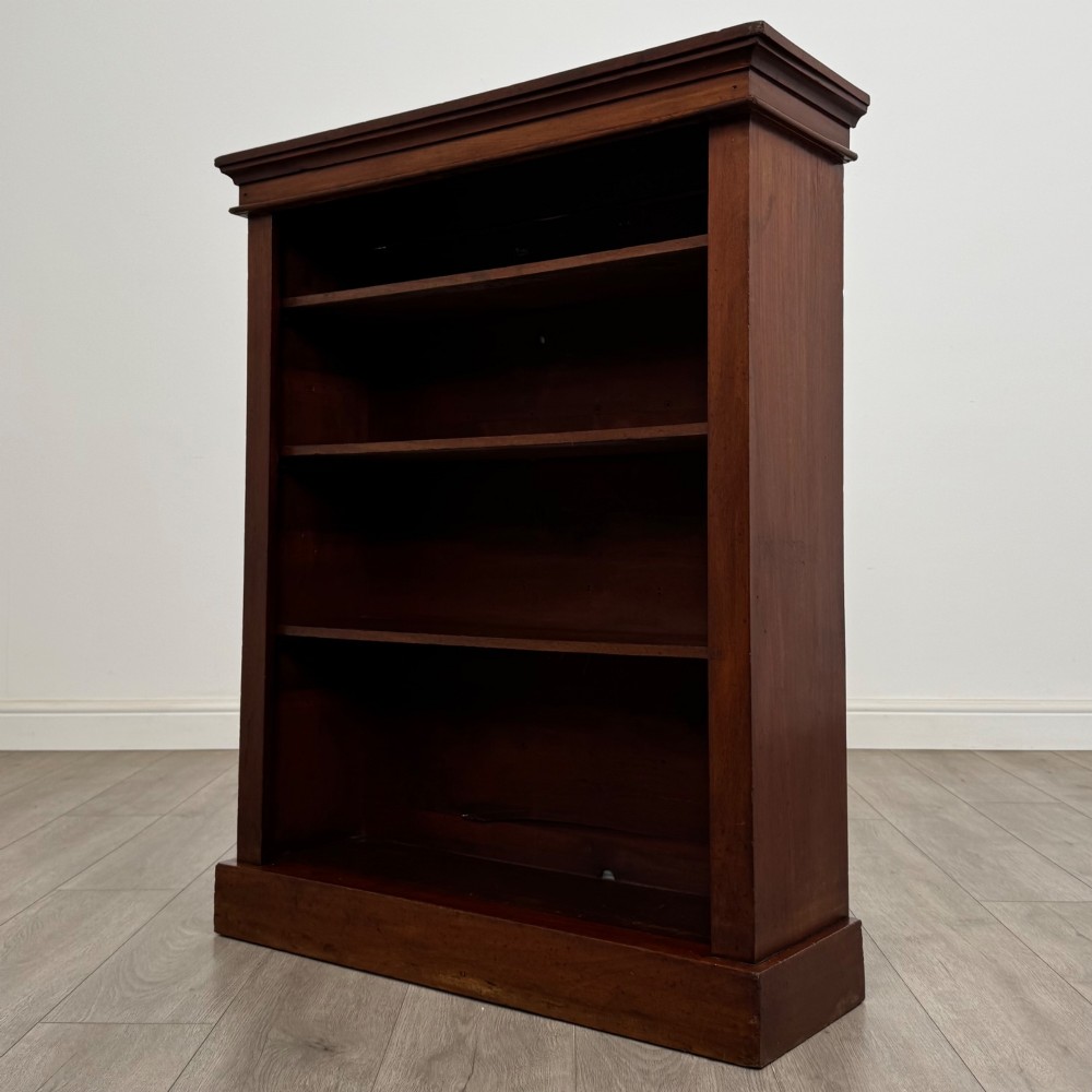 Antique 20th Century Edwardian Open Bookcase In Mahogany View II