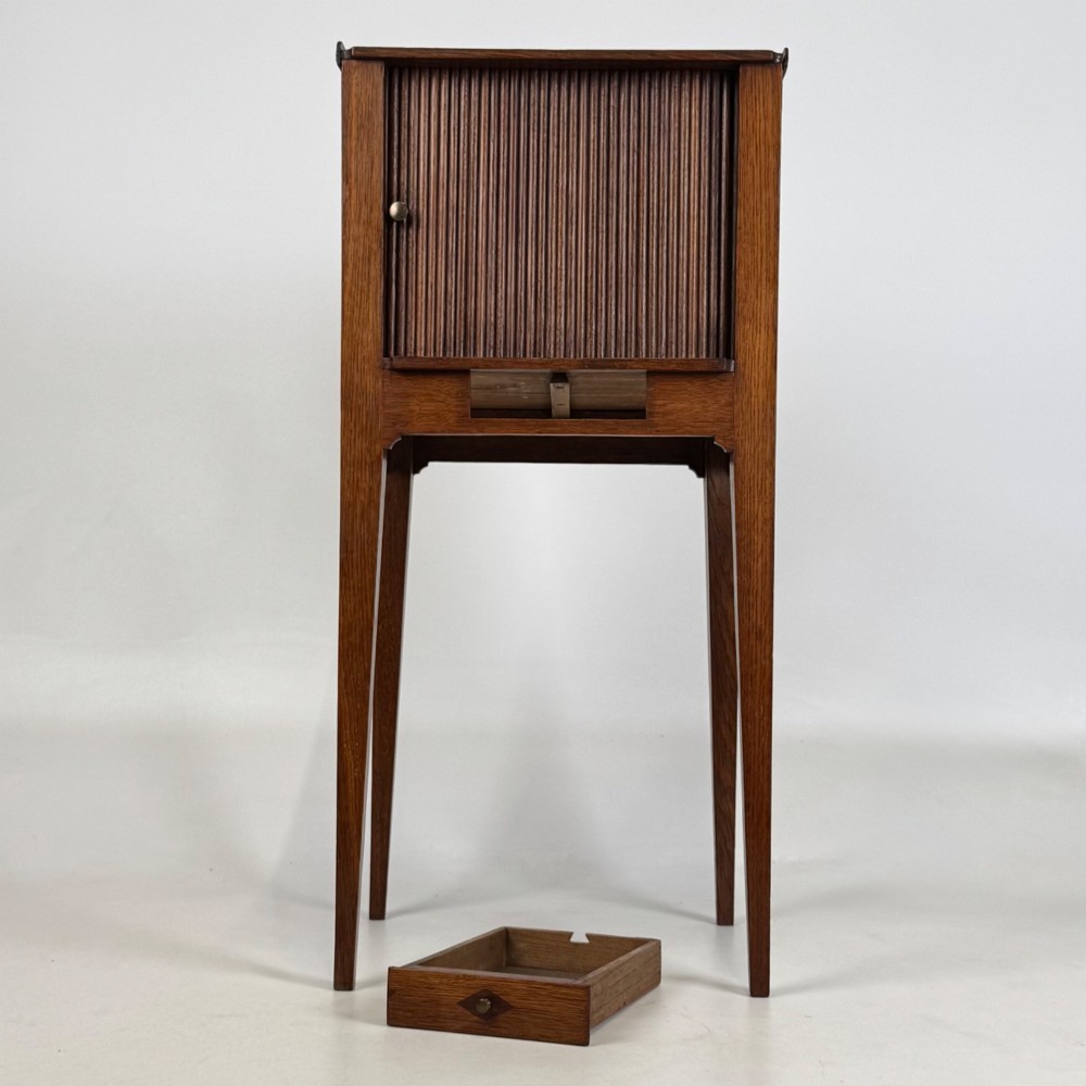 Antique 19th Century Small Dutch Cabinet In Oak View X