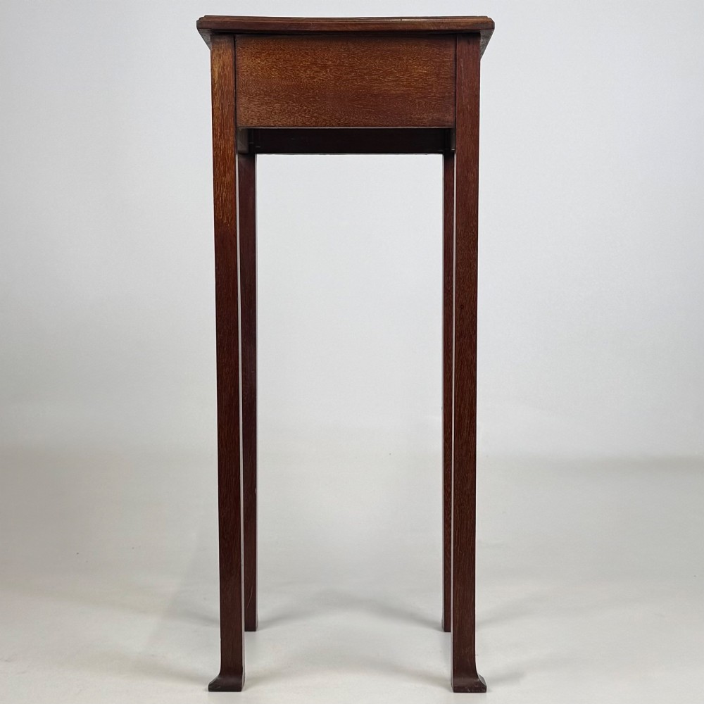 Antique 20th Century Edwardian Side Table In Mahogany View VII