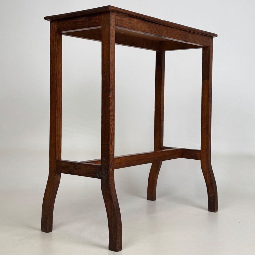 Antique 20th Century Side Table In Golden Oak View IV