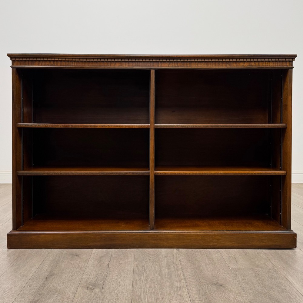Antique 20th Century Large Open Bookcase In Oak View II