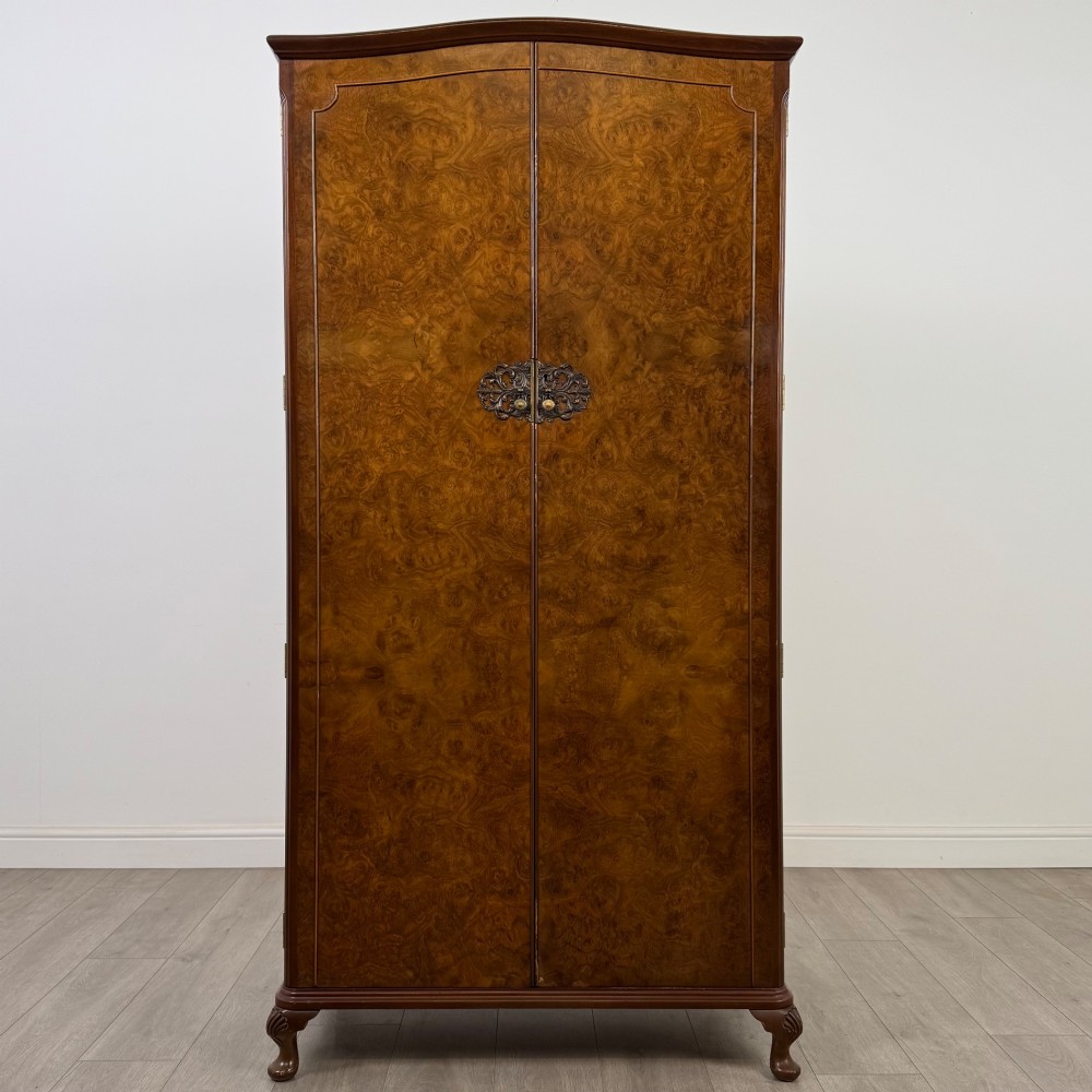 Antique 20th Century Wardrobe In Burr Walnut