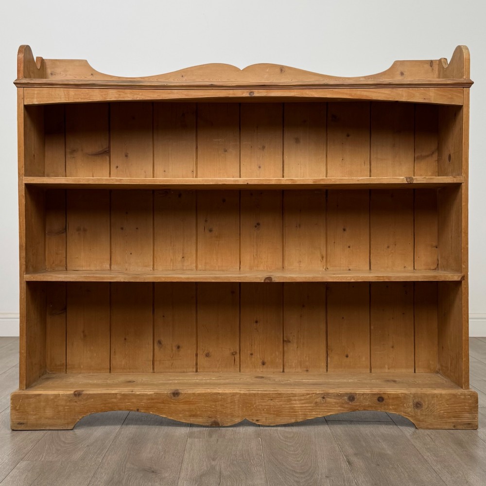 Antique 20th Century Good Quality Open Bookcase In Pine View II