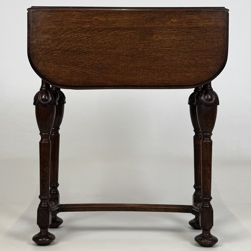 Antique 20th Century Small Drop Leaf Side Table In Oak View II