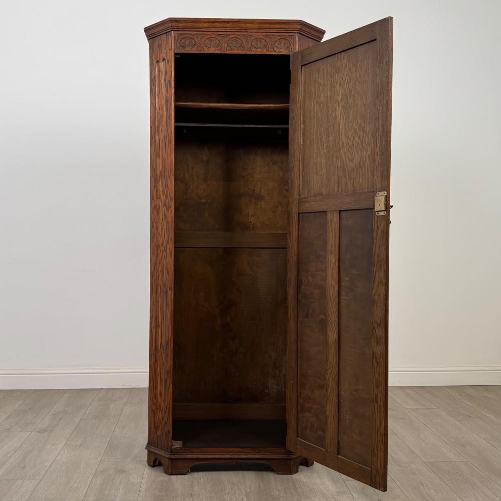 Antique 20th Century Edwardian Wardrobe In Oak View II