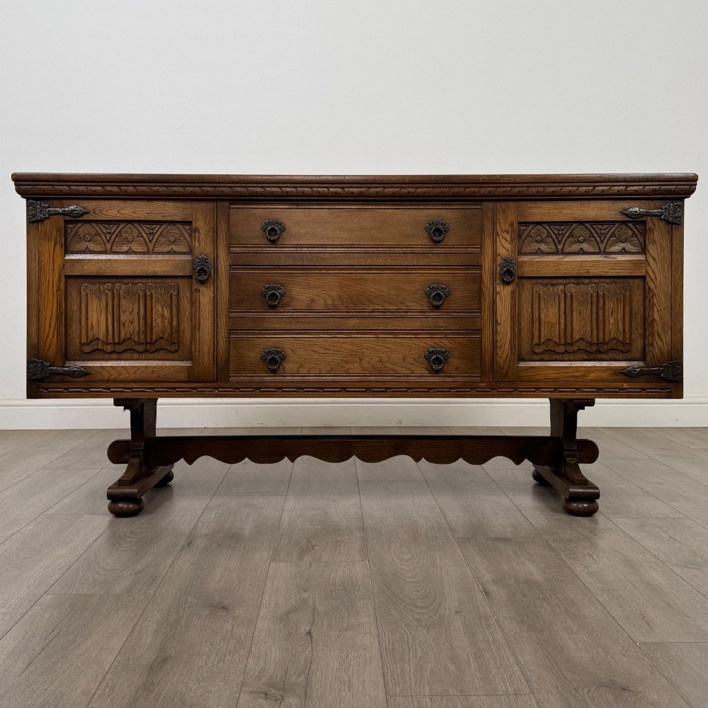 Antique 20th Century Carved Sideboard In Oak