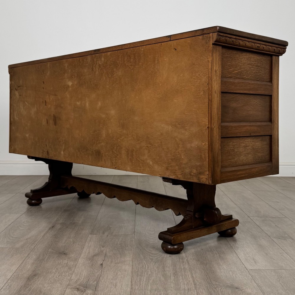 Antique 20th Century Carved Sideboard In Oak View VII