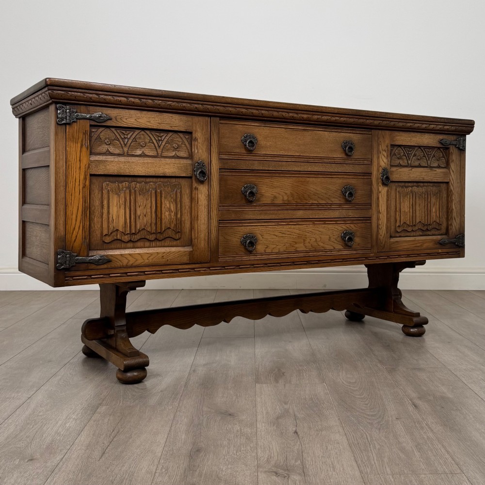 Antique 20th Century Carved Sideboard In Oak View IX
