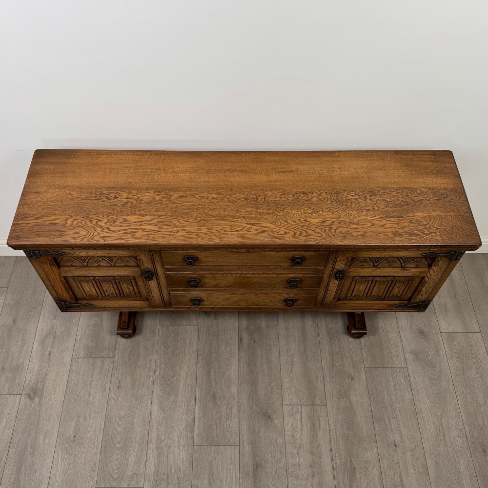 Antique 20th Century Carved Sideboard In Oak View X