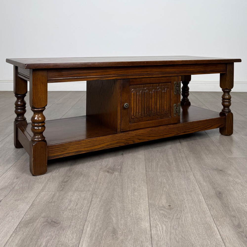 Antique 20th Century Linenfold Coffee Table In Oak View IX