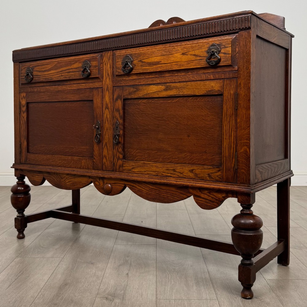 Antique 20th Century Edwardian Sideboard In Oak View III