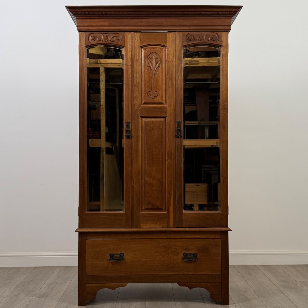 Antique 20th Century Edwardian Wardrobe In Walnut