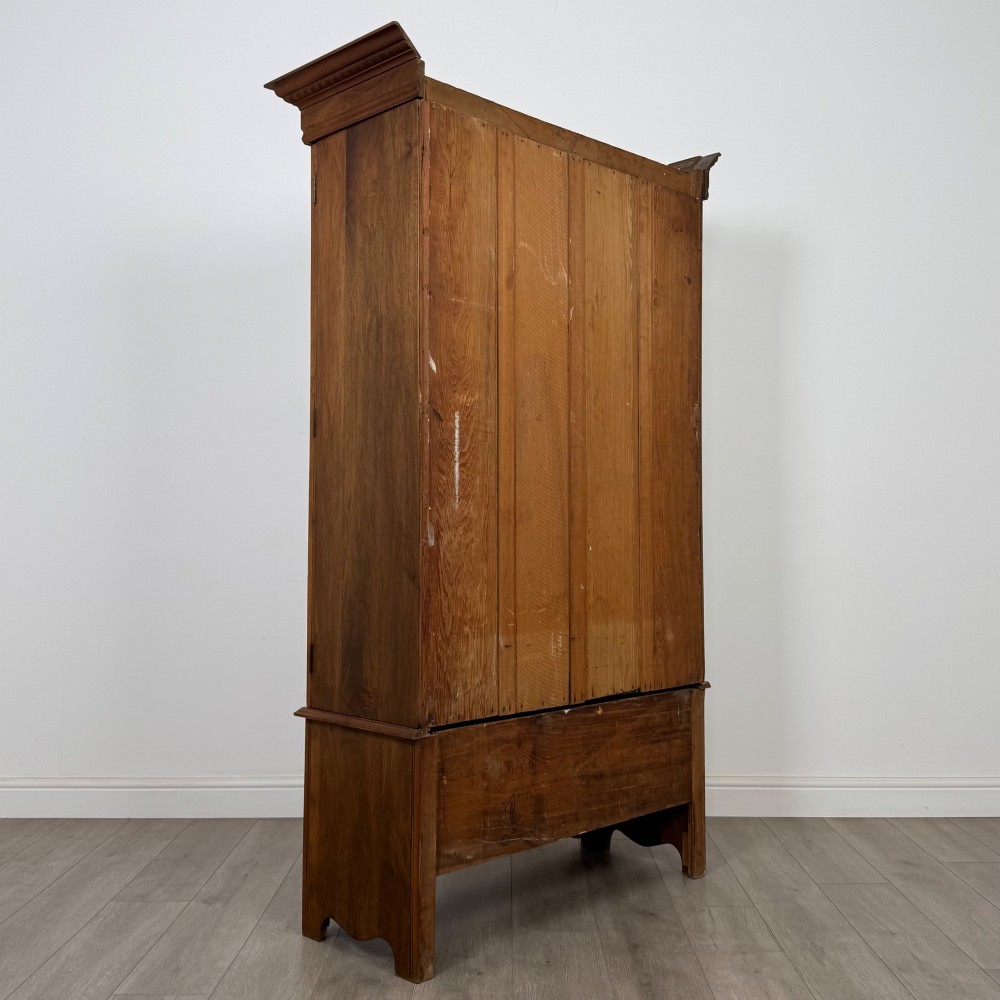 Antique 20th Century Edwardian Wardrobe In Walnut View V