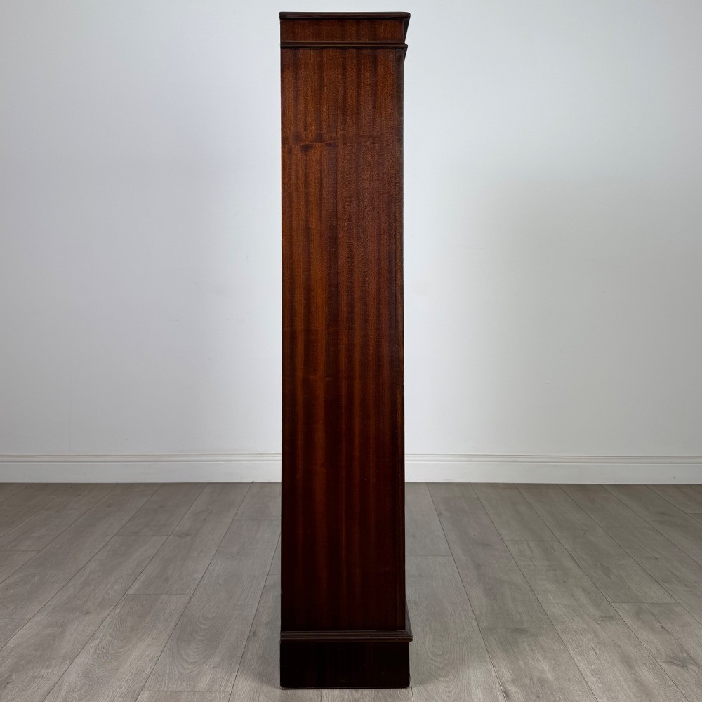 Antique 20th Century Open Bookcase In Mahogany View VIII