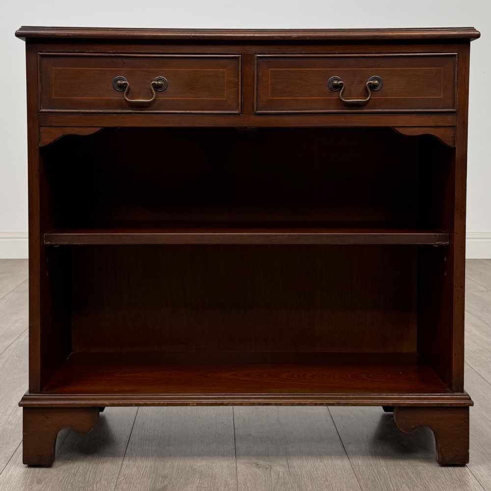 Antique 20th Century Small Open Bookcase In Mahogany