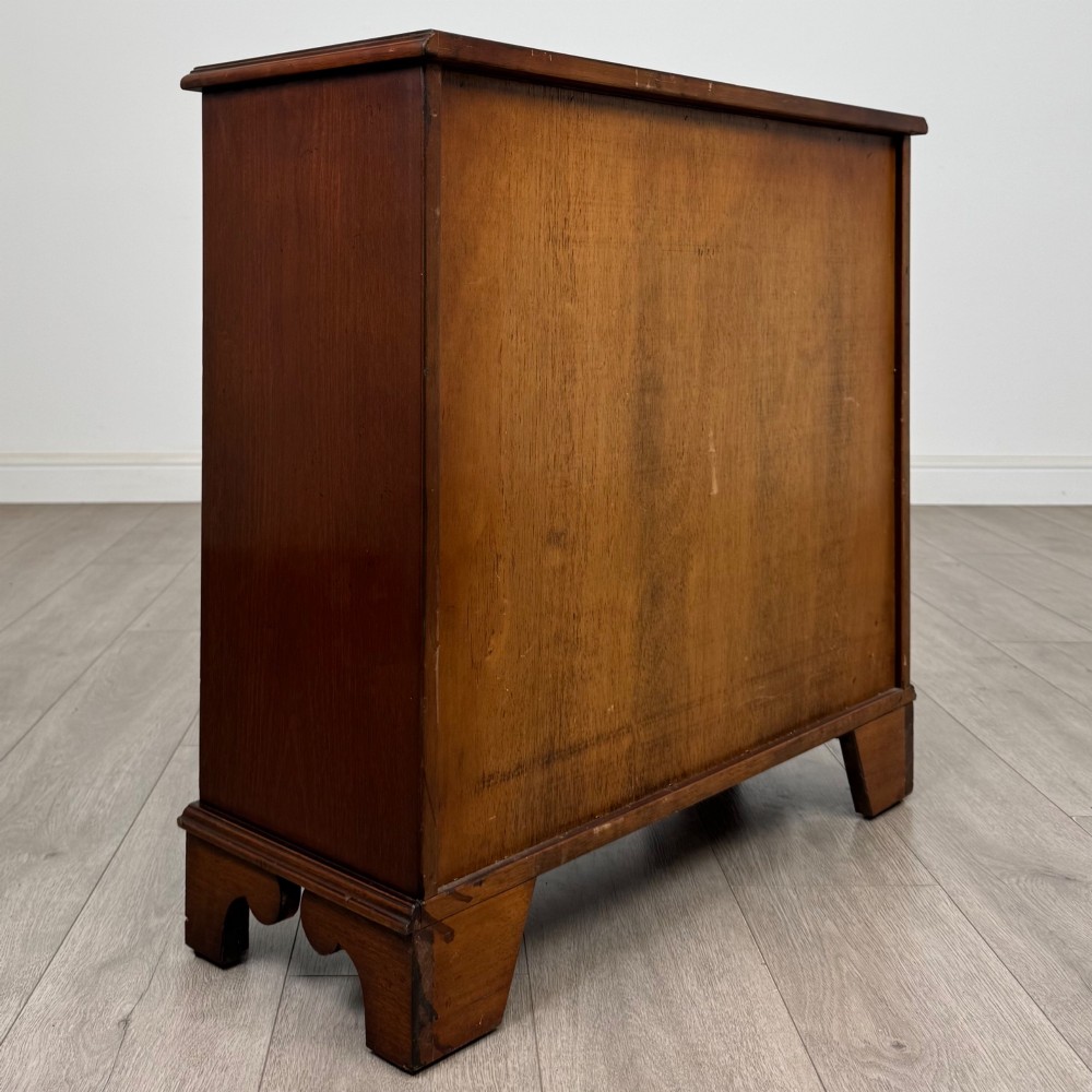 Antique 20th Century Small Open Bookcase In Mahogany View IV