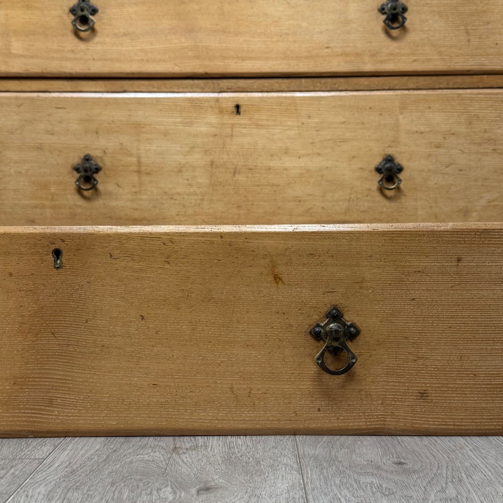 Antique 19th Century Victorian Chest Of Drawers In Ash View XI
