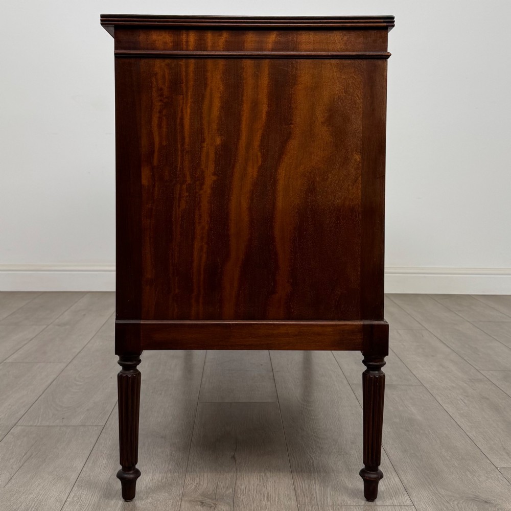 Antique 20th Century Good Quality Sideboard In Mahogany View VIII
