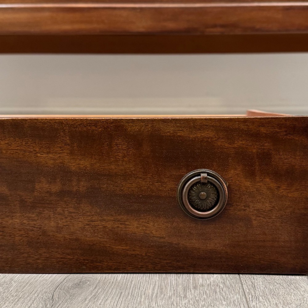 Antique 20th Century Good Quality Sideboard In Mahogany View XII