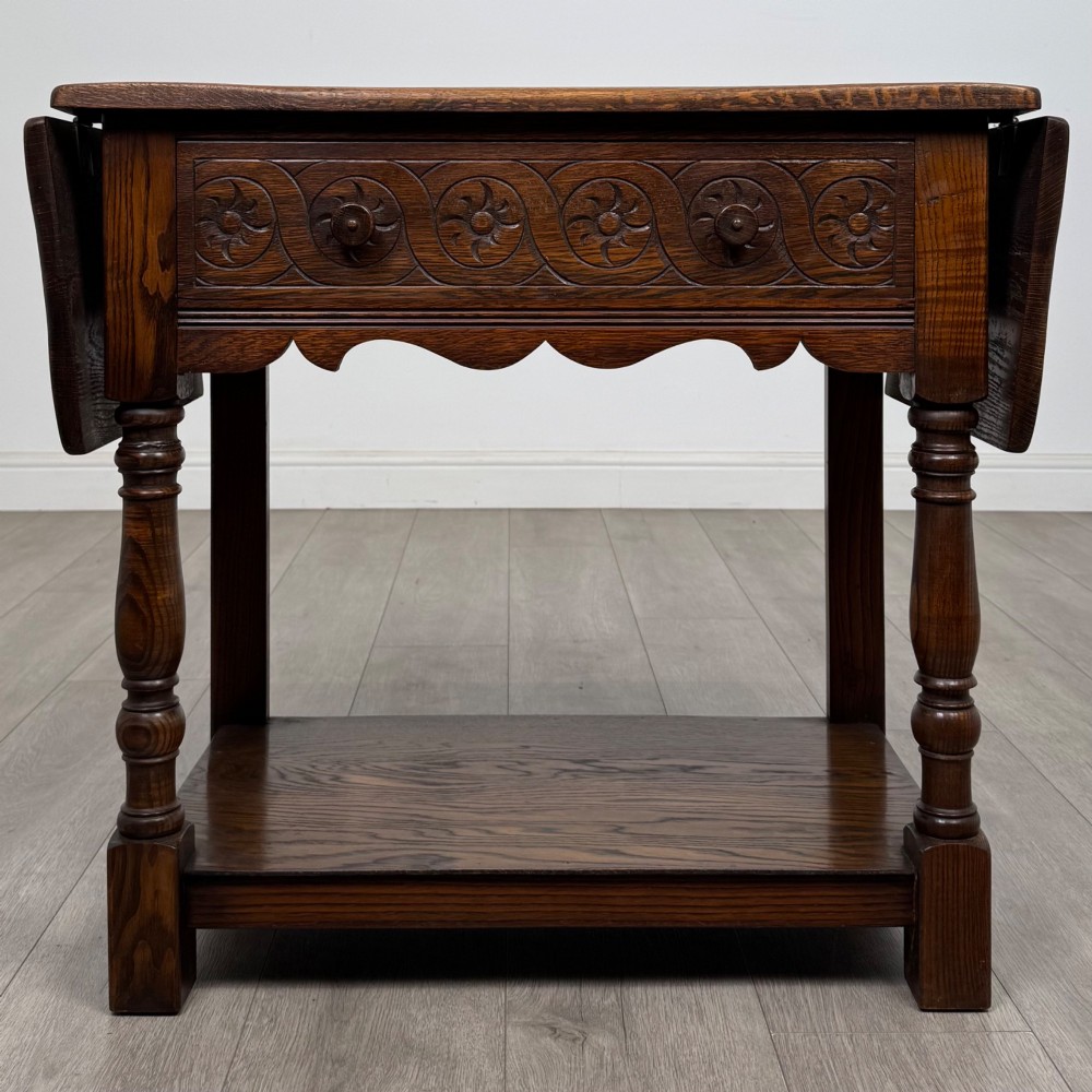 Antique 20th Century Edwardian Drop Leaf Side Table In Oak