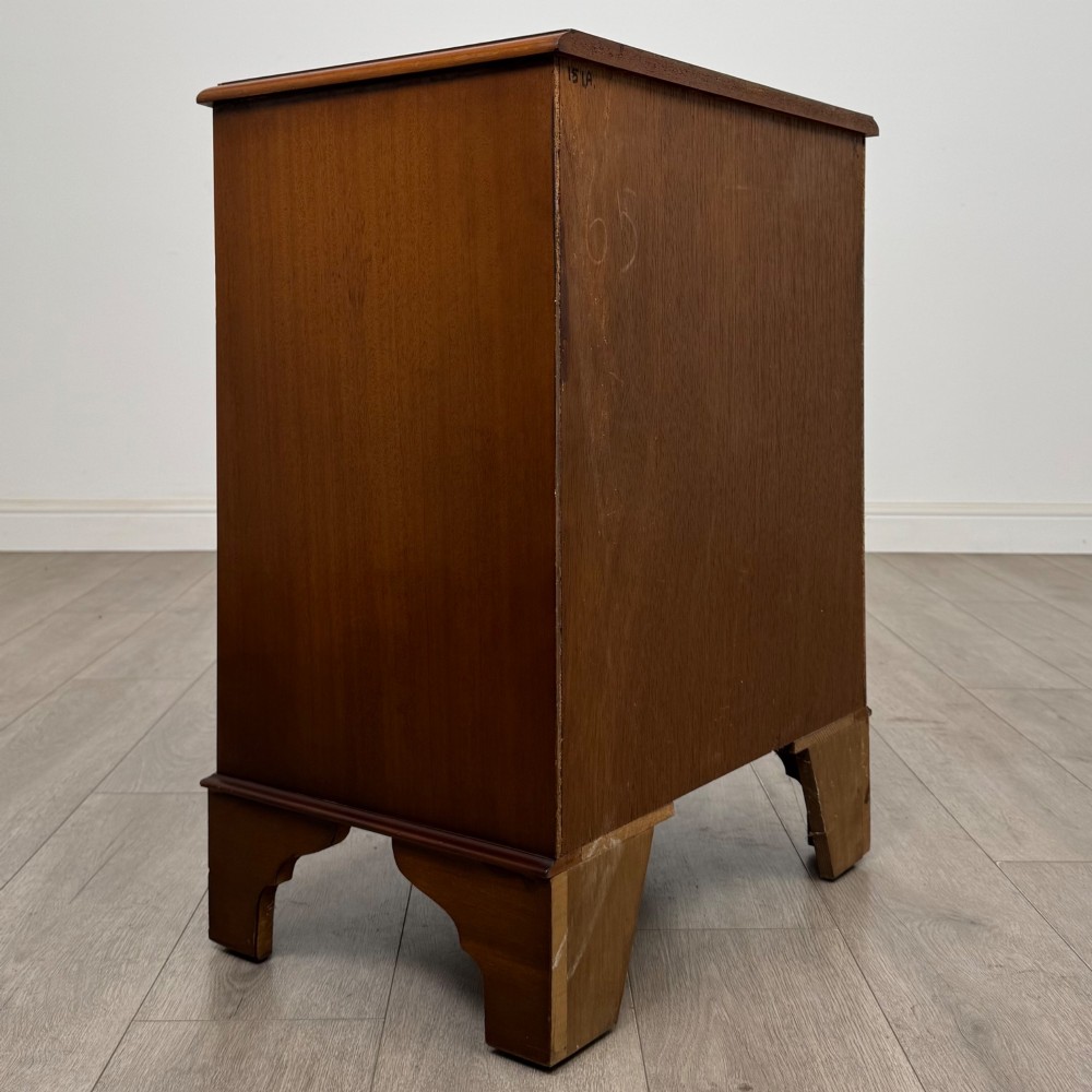 Antique 20th Century Small Chest Of Drawers In Mahogany View IV
