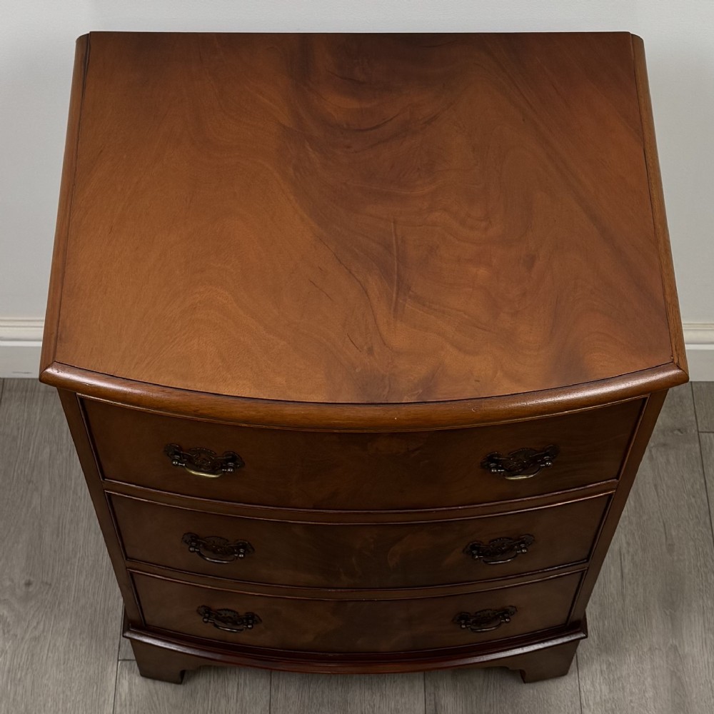 Antique 20th Century Small Chest Of Drawers In Mahogany View IX