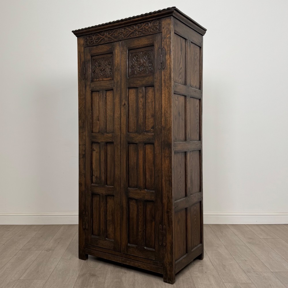 Antique 20th Century Fine Quality Small Oak Wardrobe View III