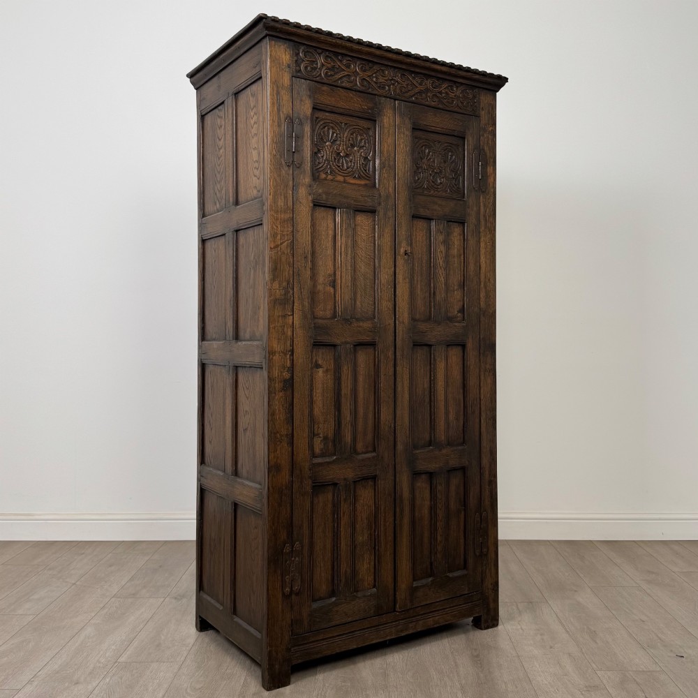 Antique 20th Century Fine Quality Small Oak Wardrobe View IX