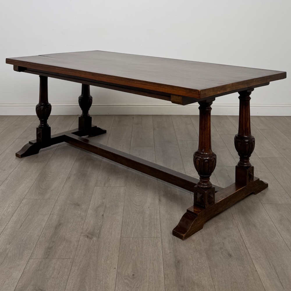 Antique 20th Century Jacobean Style Dining Table In Oak