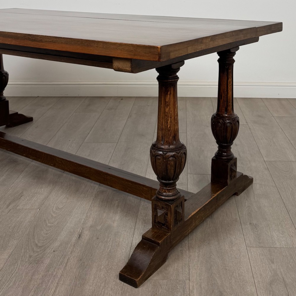 Antique 20th Century Jacobean Style Dining Table In Oak View V