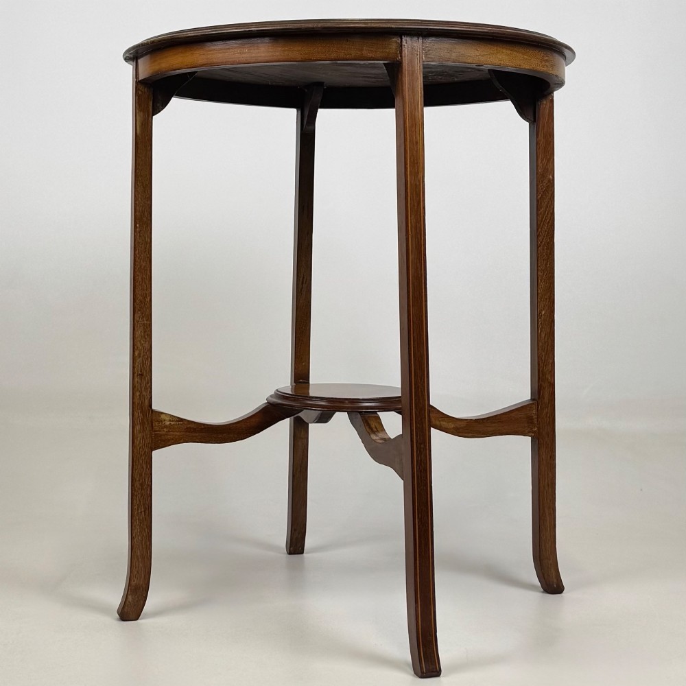 Antique 20th Century Round Edwardian Side Table In Mahogany View II