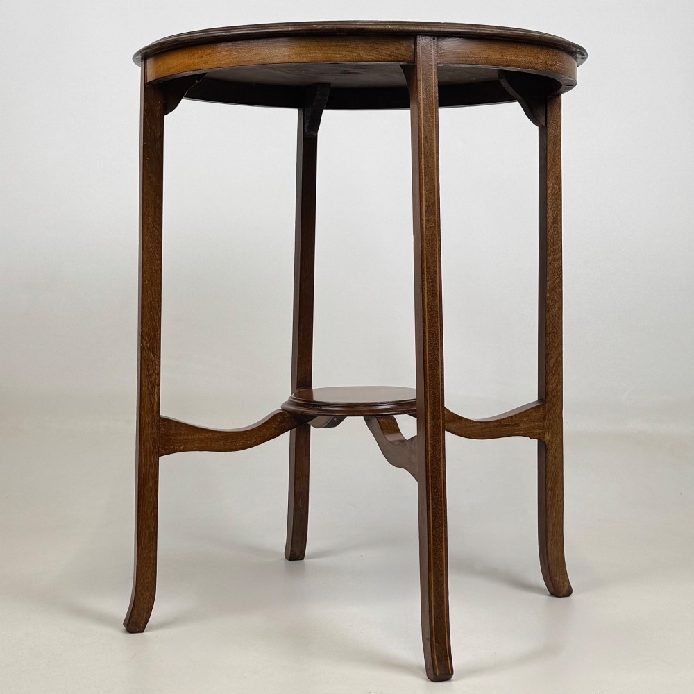 Antique 20th Century Round Edwardian Side Table In Mahogany View VI