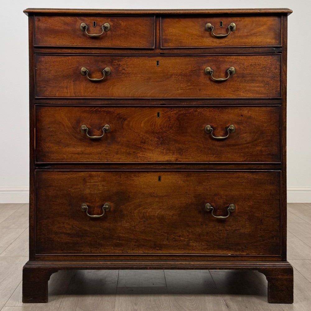 Antique 18th Century Georgian Mahogany Chest Of Drawers