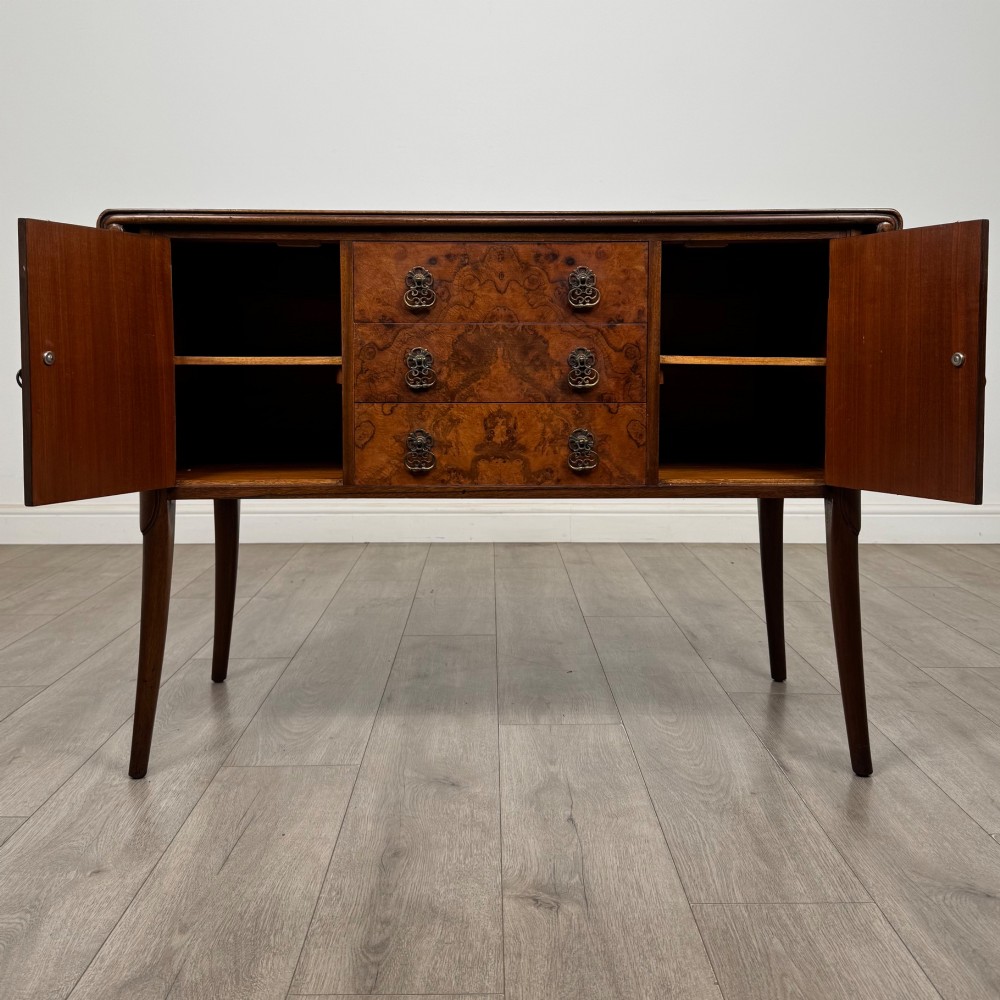 Antique 20th Century Edwardian Sideboard In Burr Walnut View II