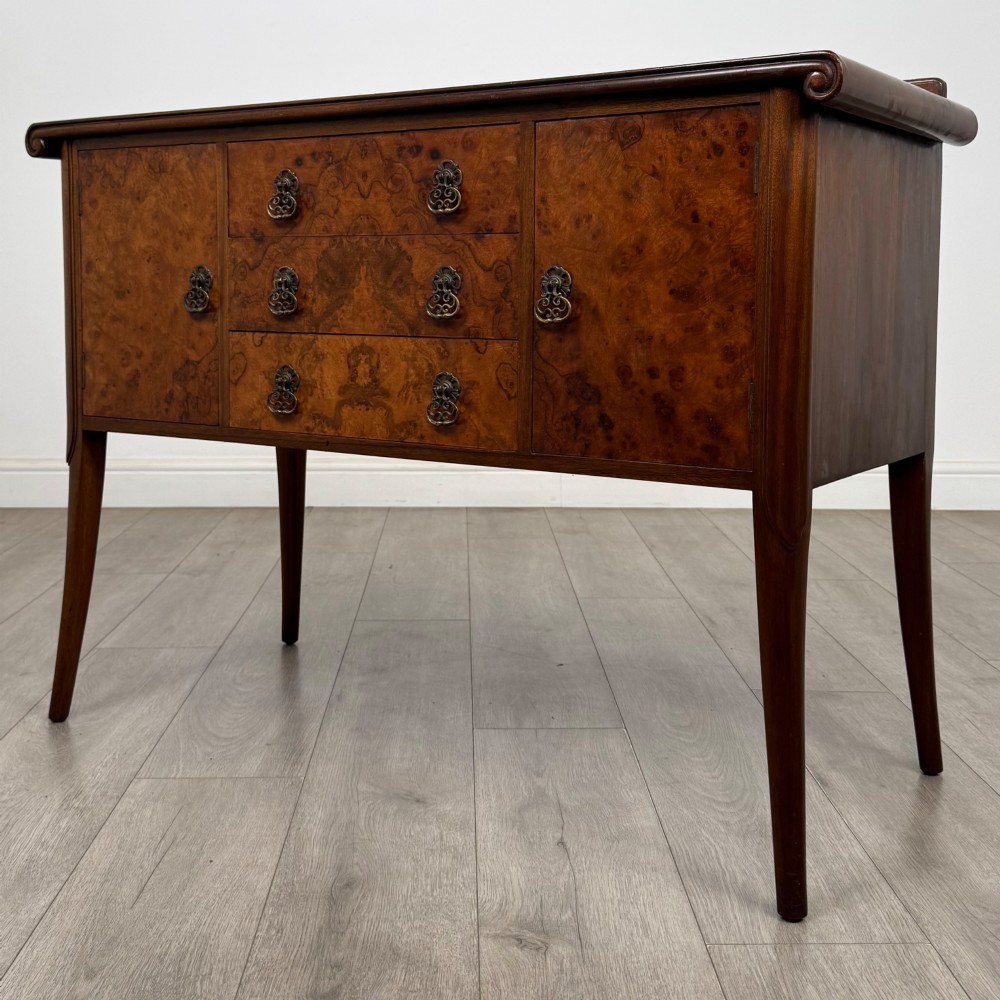 Antique 20th Century Edwardian Sideboard In Burr Walnut View III