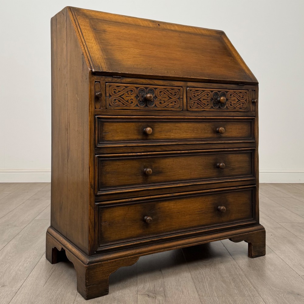 Antique 20th Century Jacobean Style Bureau In Oak View IX