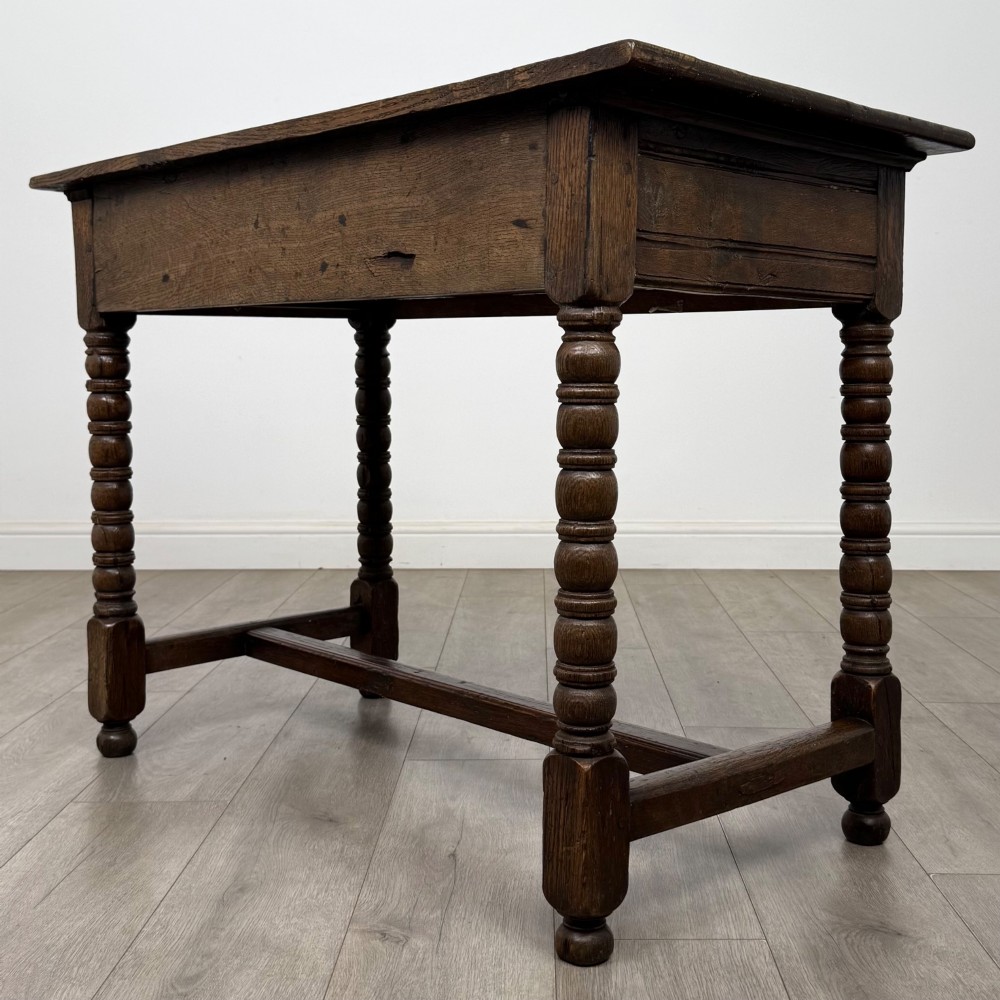 Antique 18th Century Georgian Bobbin Turned Writing Table In Oak View VI