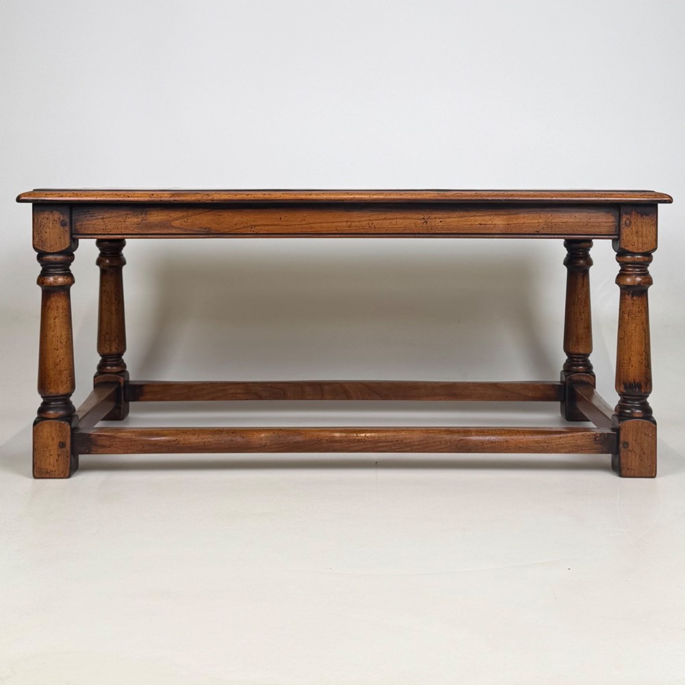 Antique 20th Century Good Quality Coffee Table In Elm View V