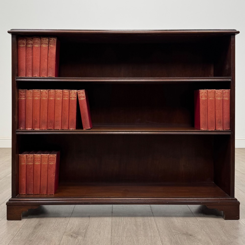 Antique 18th Century Georgian Open Bookcase In Mahogany