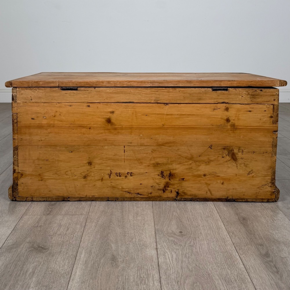 Antique 19th Century Victorian Blanket Box In Pine View V