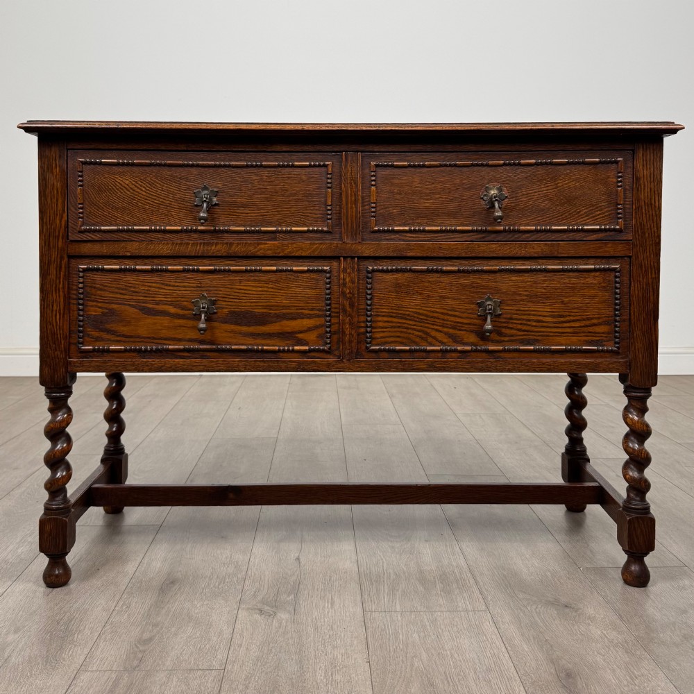 Antique 20th Century Jacobean Style Chest Of Drawers In Oak