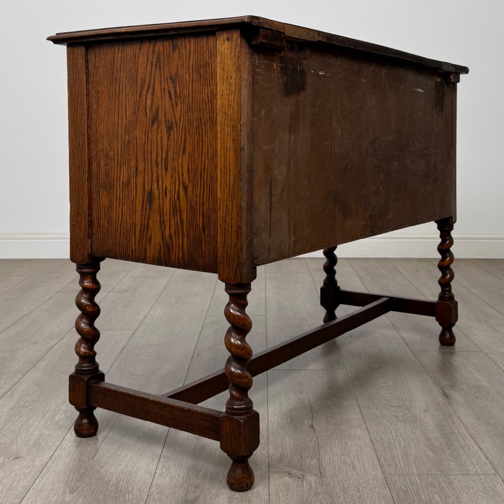 Antique 20th Century Jacobean Style Chest Of Drawers In Oak View IV