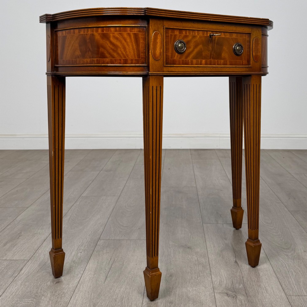 Antique 20th Century Mahogany Side Table By E G Hudson View VIII