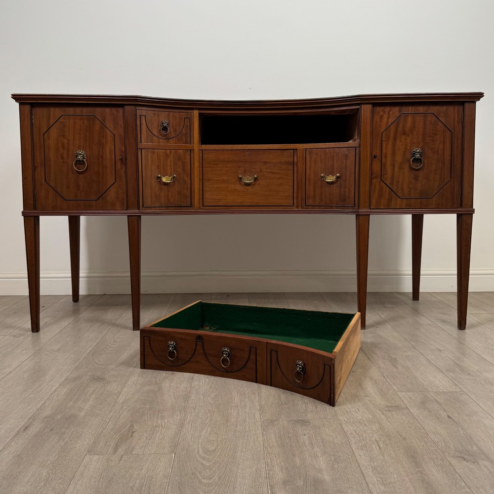 Antique 18th Century Large Georgian Sideboard In Mahogany View XII
