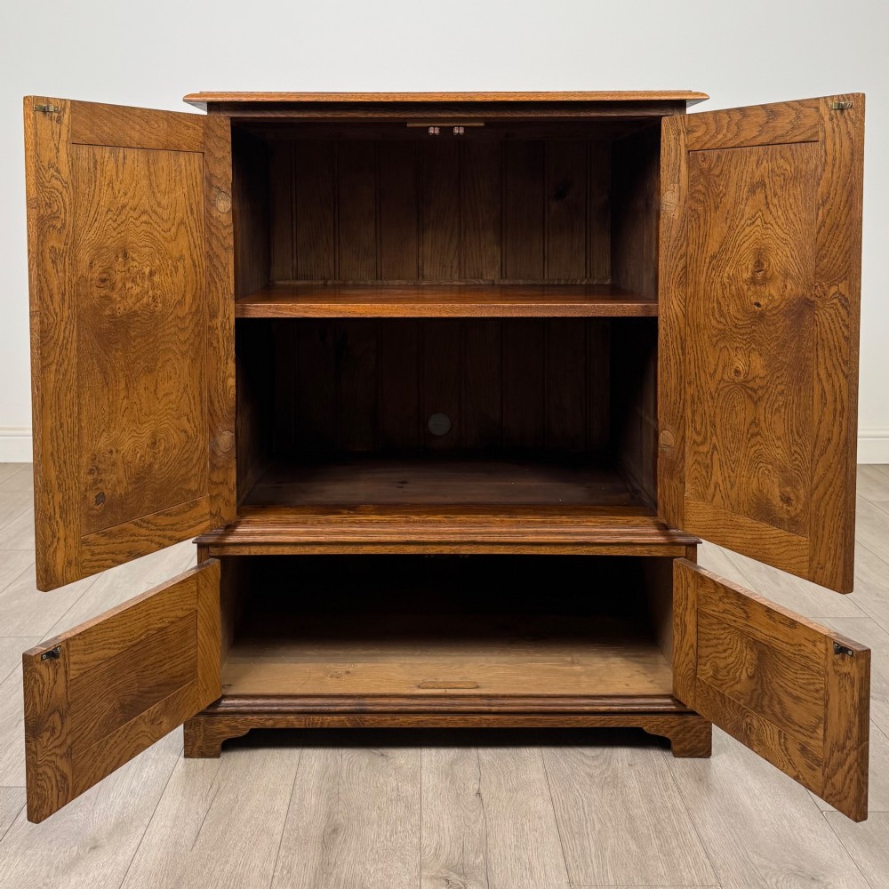 Antique 20th Century Fine Quality Cupboard In Burr Oak View II