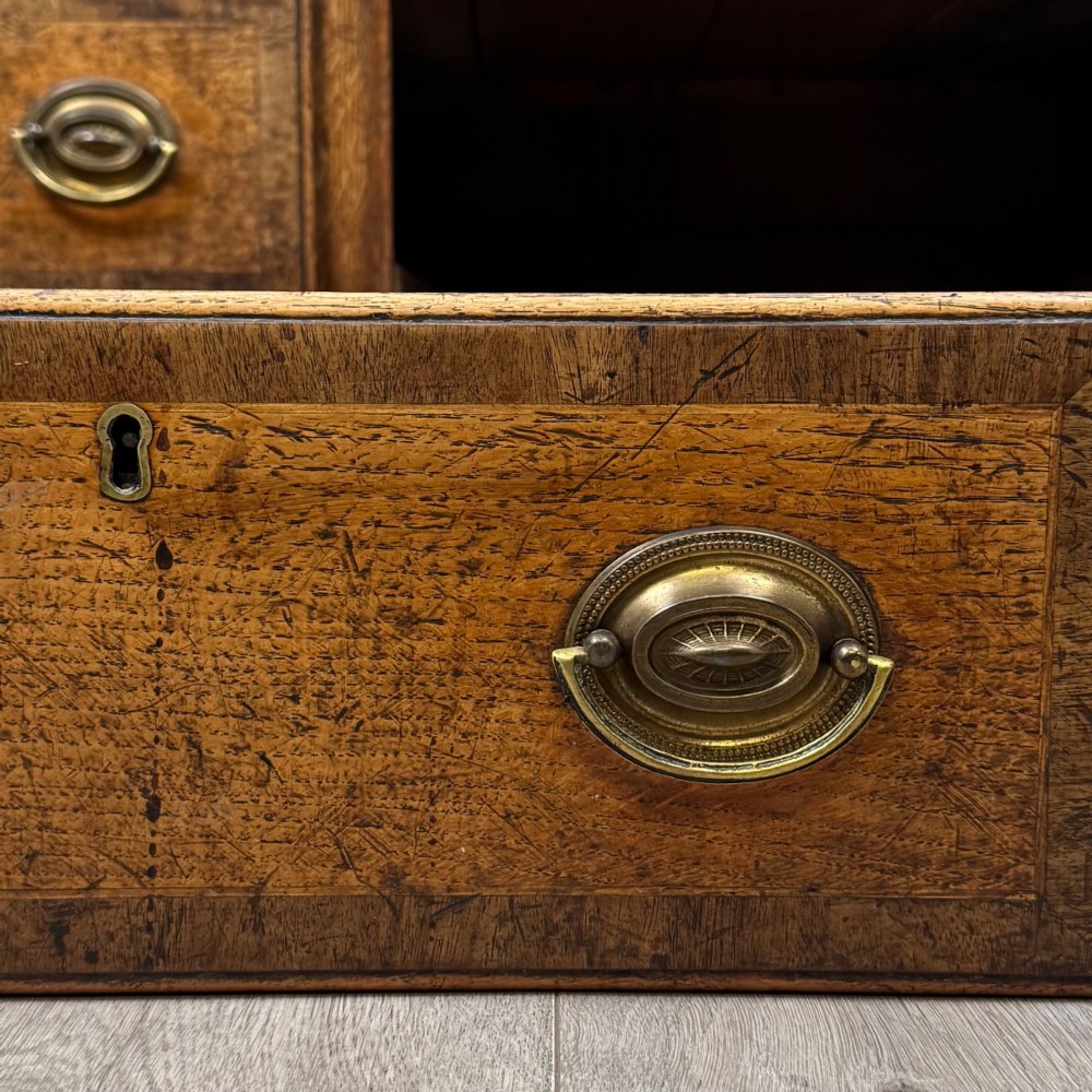 Antique 18th Century Georgian Oak Mule Chest Of Fine Quality View XII