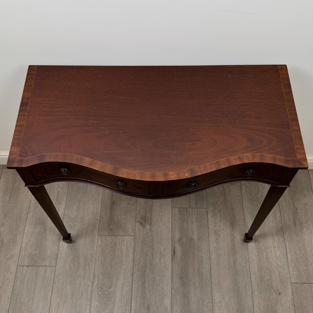 Antique 20th Century Serpentine Writing Table In Mahogany View IX