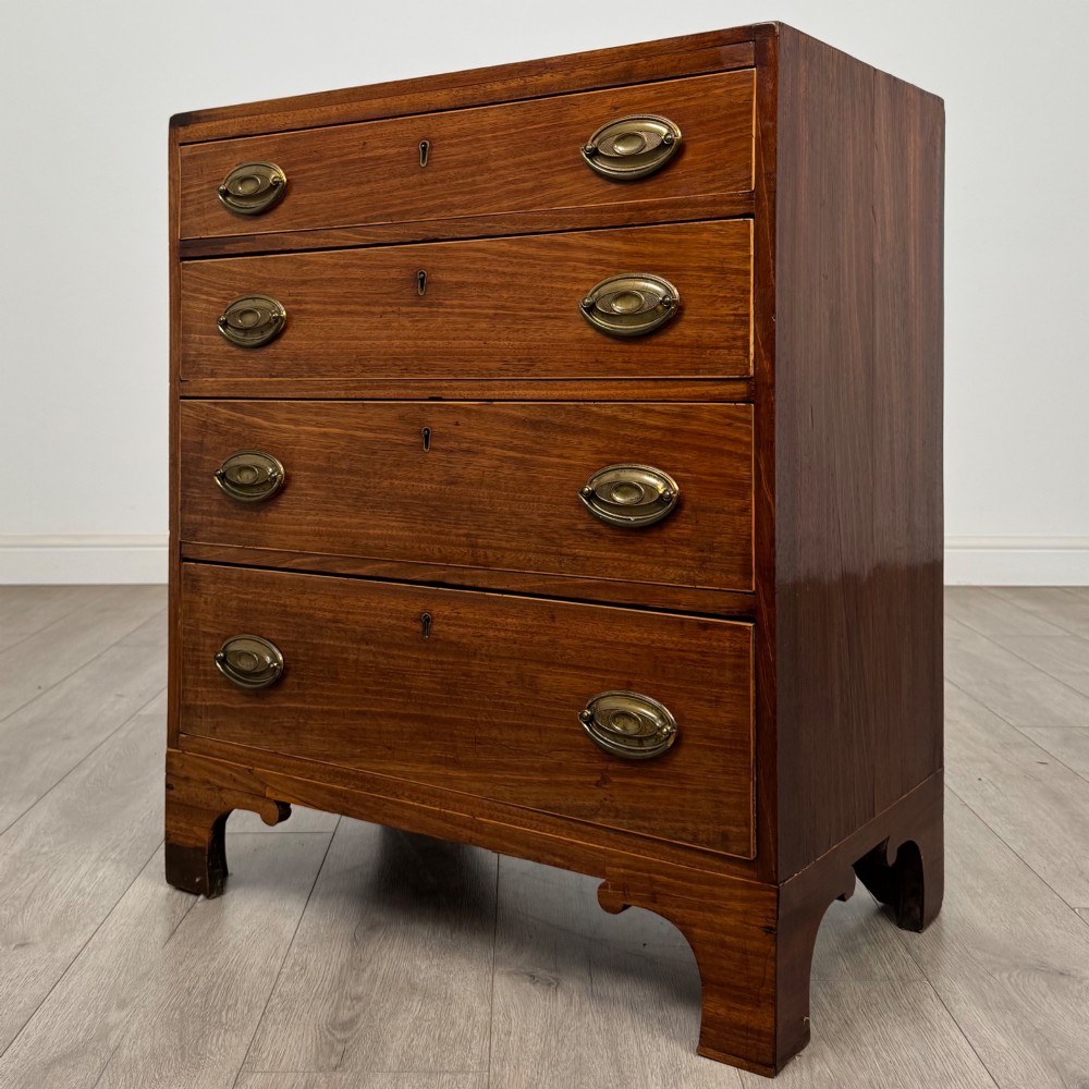 Antique 18th Century Small Georgian Chest Of Drawers In Mahogany View II