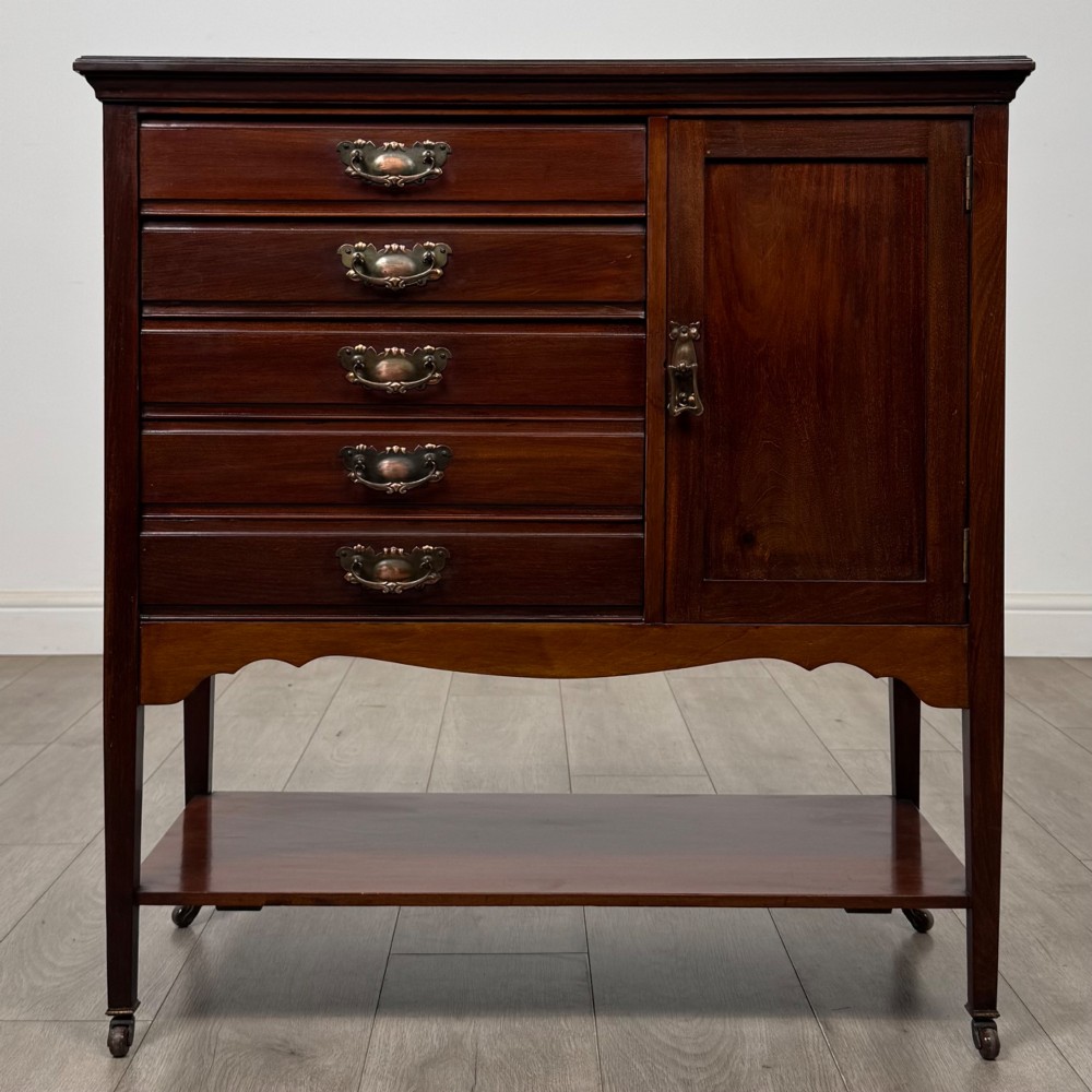 Antique 20th Century Edwardian Cabinet In Mahogany